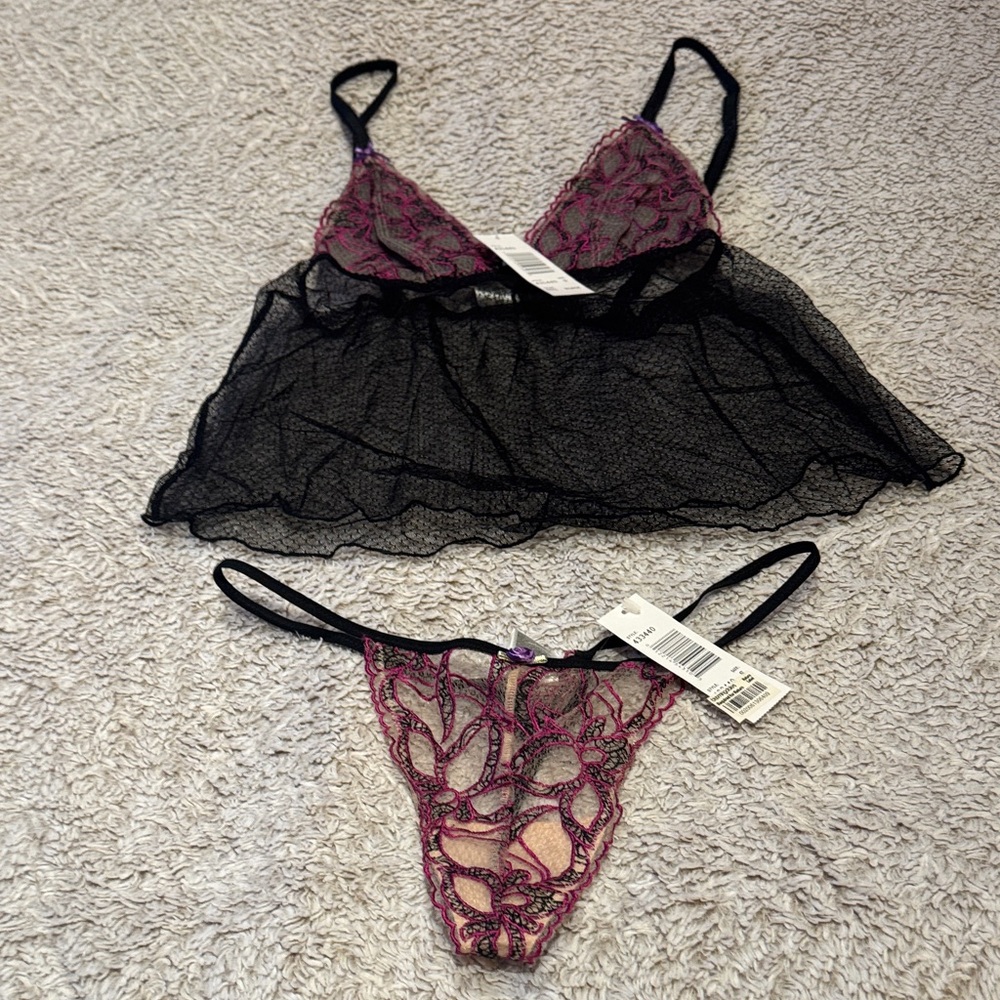 Bloomingdale's Black and Purple Lace Bra Set by DKNY. Never worn with tags.